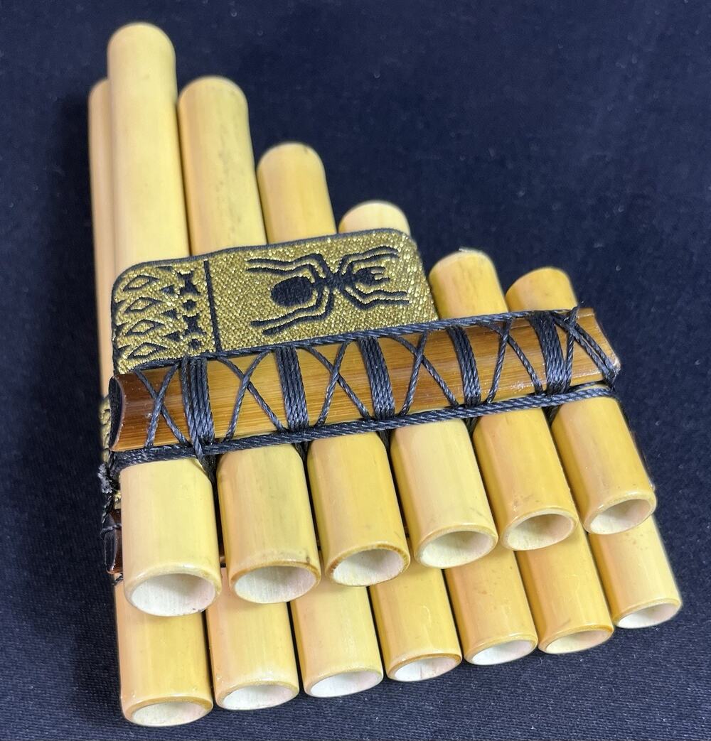 NEW Peruvian Chilli 13 Pipe Zampona Bamboo Flute Natural Case Included 5.5"x3.5"
